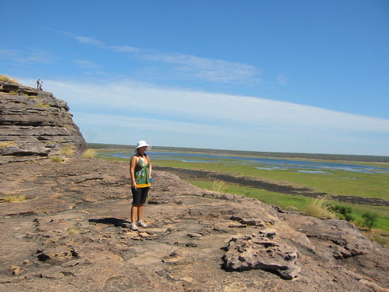 Ubirr-Rock- nicht das Oberteil, sondern der  Berg