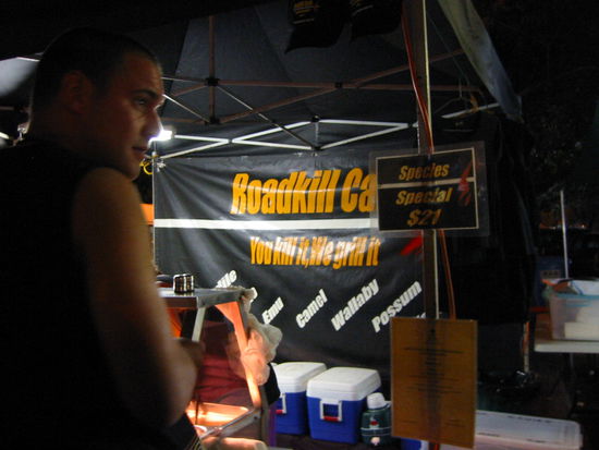 Hier gab´s die Spezialitäten der Strasse- Roadkills- halt alles was so überfahren wird