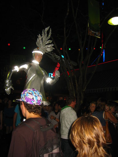 Komisches Volk hier...