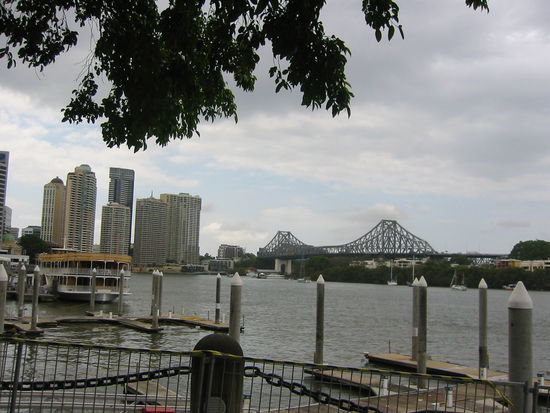 Nein, das ist nicht die Kaiser-Wilhelm-Brücke