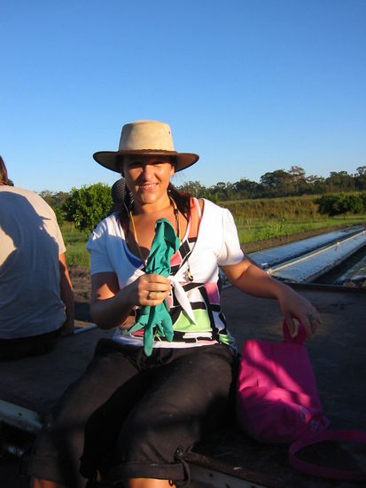 Bewaffnet mit Handschuhen in der Zielgeraden