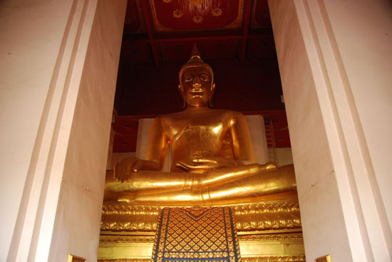 ...mit Buddha natürlich.