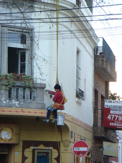 Man stelle sich diese Arbeitstechnik in der Schweiz einmal vor...