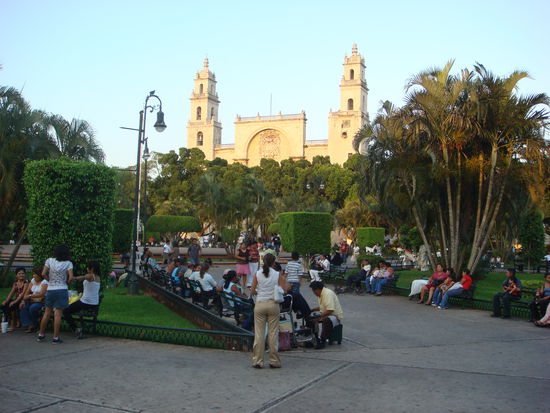 Auf dem Zocalo in Merida.