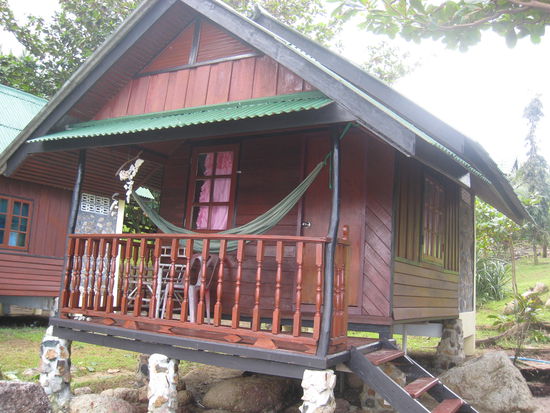 Mein Bungalow und meine Haengematte!!