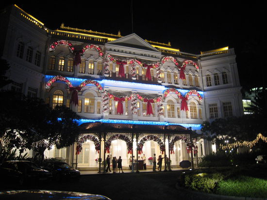 The Raffles zaehlt zu den wenigen asiatischen Kolonialhotels die noch erhalten sind