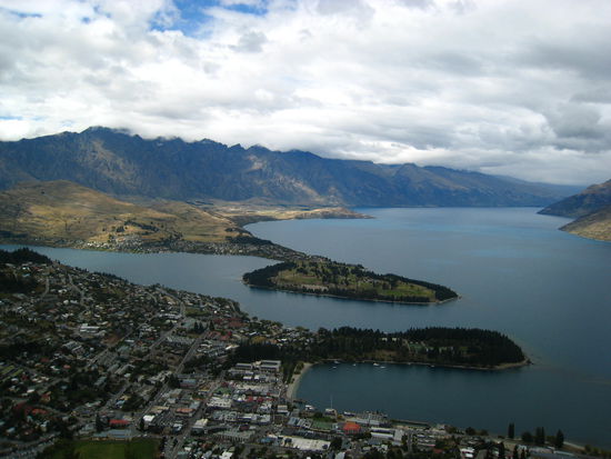 Wow!! Blick ueber Queenstown