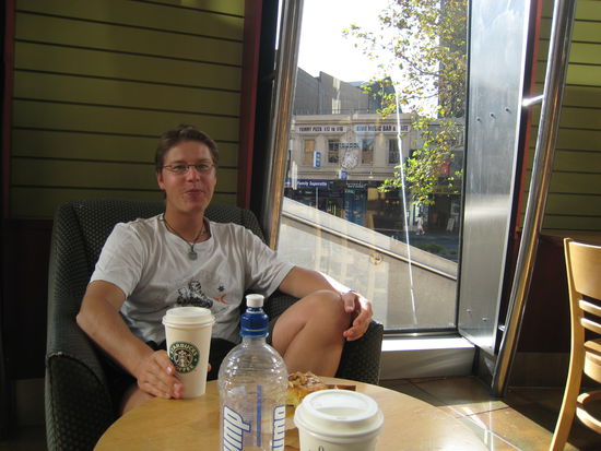 Yves und der Chai Latte!!