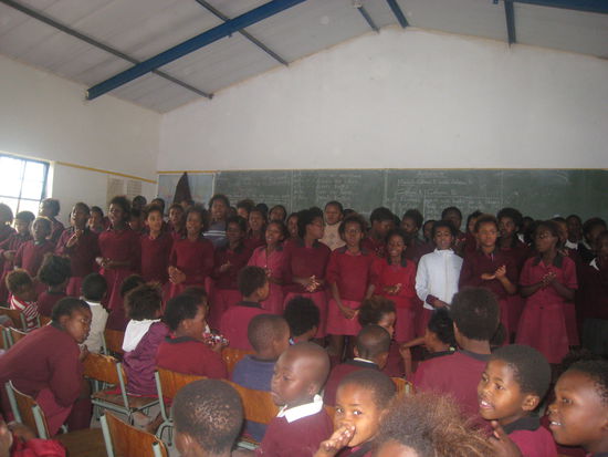 Die Kinder haben fuer uns gesungen!