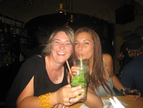 Hanka und Ana mit meinem Lieblingsgetränk - Caipi!!!