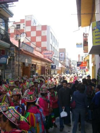 Karnevalsumzug in Puno