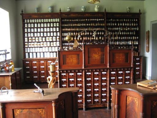 Prunkstück des Museums, die Apotheke