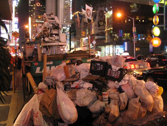 Der Müll wird zweimal täglich abgeholt