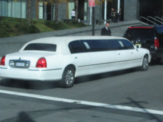 Limousinen an jeder Ampel