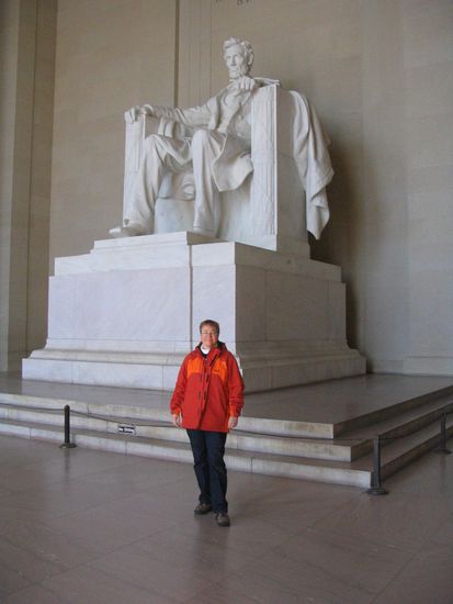 hinter mir sitzt Lincoln