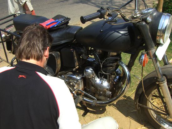 Und dann noch einmal schrauben ....