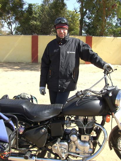 Zwichendurch haben wir uns von der Sonne aufwärmen lassen. Aber wer fährst schon mit Schihaube und Helm ?!?