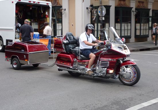 Ich hab´s immer schon gewußt - Männer brauchen mehr Gepäck.