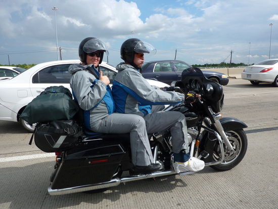 Die Gewitterwolken hatten Erbarmen mit uns, nach 20 min scheinte wieder die Sonne .....