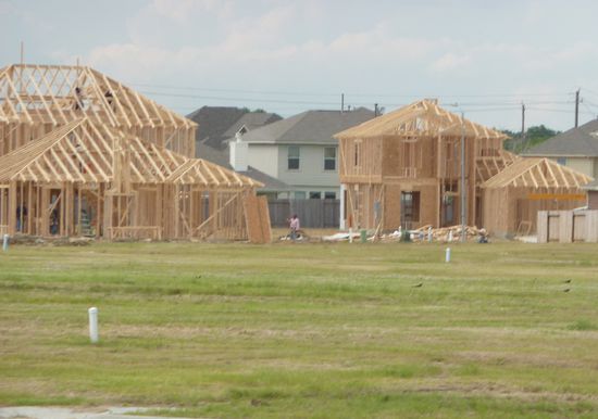Wir denken auch an die Daheimgebliebenen - HALLO ZABI´S - steht Euer Haus schon ? - Dann können wir - die fleißigen Helfer - auch wieder nach Hause kommen.