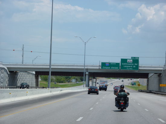 14.04 Uhr - Corpus Christi naht, die Sonne scheint - OH HAPPY DAY ..... 