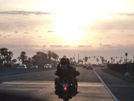 Na bitte, jetzt sind wir am richtigen Weg zum Beach ! 