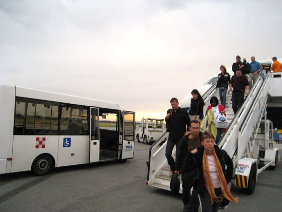 17.17 Uhr - die Heimat hat uns wieder ! 