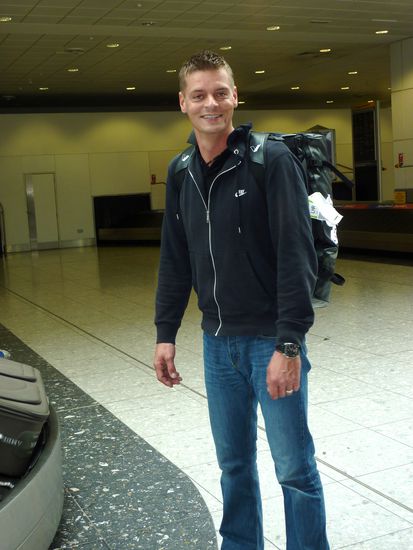 Noch gibt Kurtl die Hoffung nicht auf,
dass die 2. Tasche auch noch kommt.