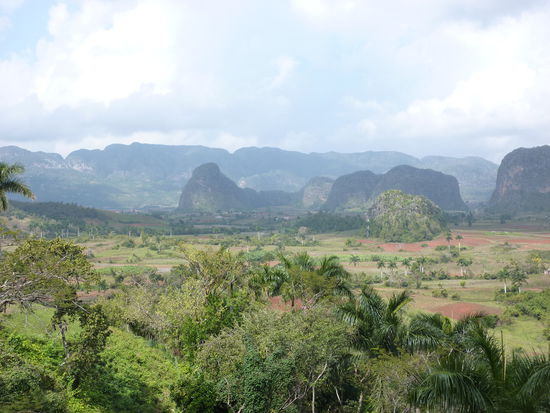 Der Ausblick vom Hotel Los Jazmines, das ca. 3 km vom Ortskern Vinales entfernt ist.
