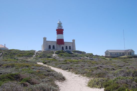 1848 gebaut = zweitältester Leuchtturm Südafrikas