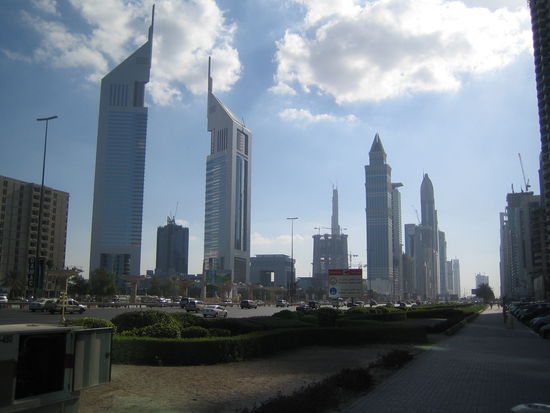 Neuerer Teil von Dubai in der Naehe vom World Trade Center