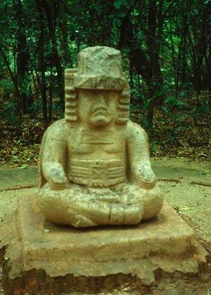 Statur im Park