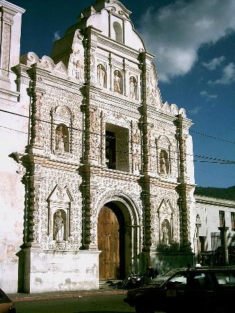 Fassade der Kathedrale in Xela