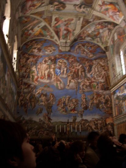 Das juengste Gericht an der Wand der Sixtinischen Kapelle