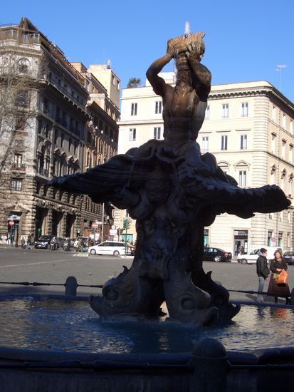 Fontana di Triton auf der Piazza Barberini