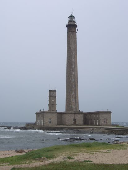 wundert mich, das der nicht schwankt, so wie es gestuermt hat.