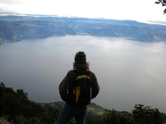 Den Lago de Atitlan zu Fuessen