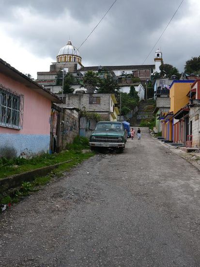 Blick aus dem etwas ärmeren Stadtteil