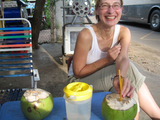 Kokosnuss trinken macht glücklich...