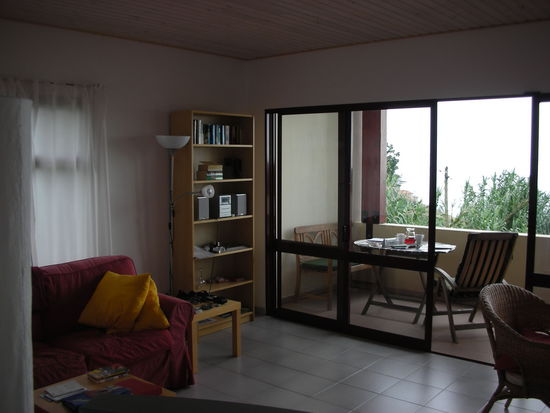 Weitere Informationen zur Wohnung finden Sie unter
WWW.privat-wohnen-auf-madeira.de