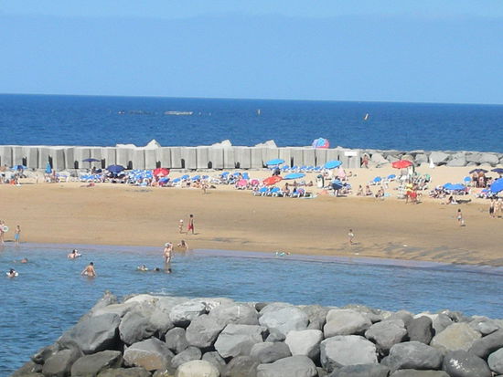 Beton, Sand und Meer.