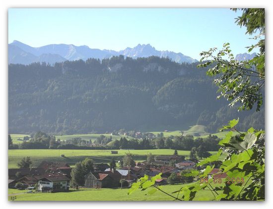 Bolsterlang mit Allgäuer Alpen