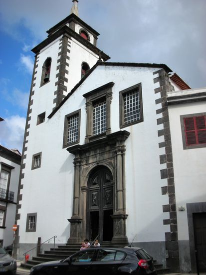 Die Kirche Sao Pedro im historischem Zentrum