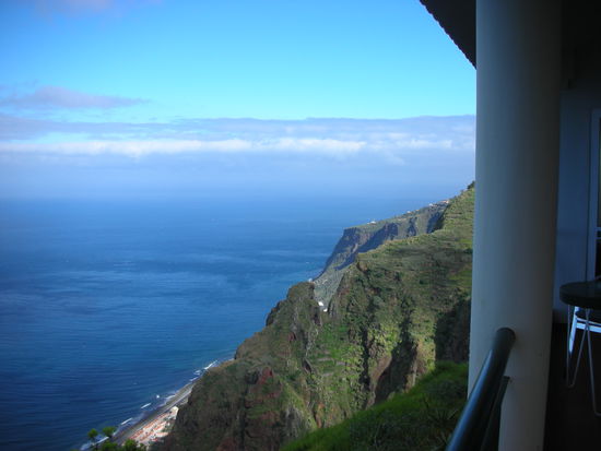 Dort zu wohnen, dazu gehört schon Mut,
Schwindelfreiheit mit inbegriffen.