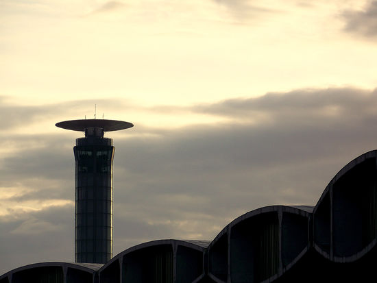 Paris Charles de Gaulle im Morgengrauen