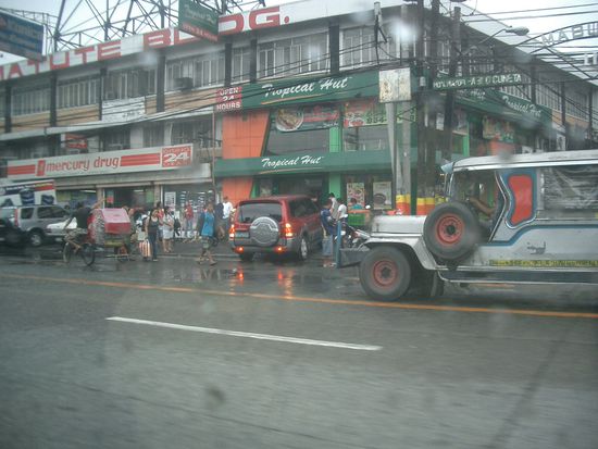 Die Strasse der armseligen Stadt...