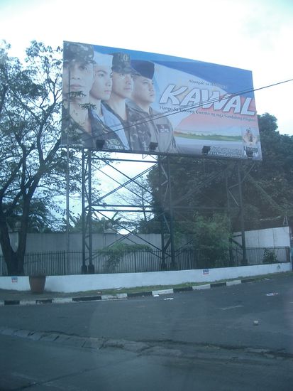 Die Armee steht wohl hier im Vordergrund...