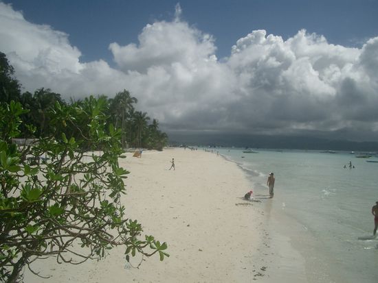 und der weisse Sandstrand...