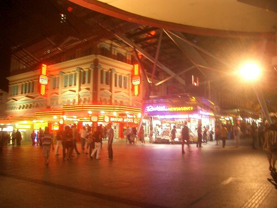 Die Mitte der Queenstreet...