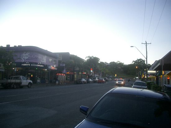 Die andere Seite der Hauptstrasse... es gibt nur eine Strasse....